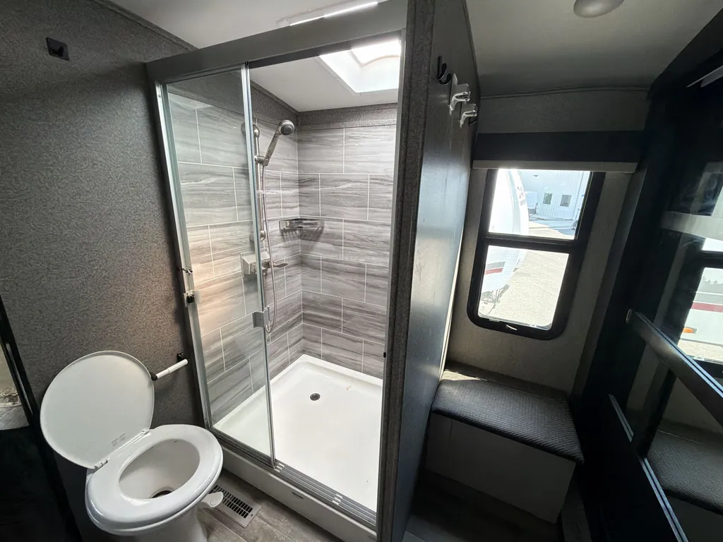 2021 Jayco North Point 387FBTS, Photos photo 20