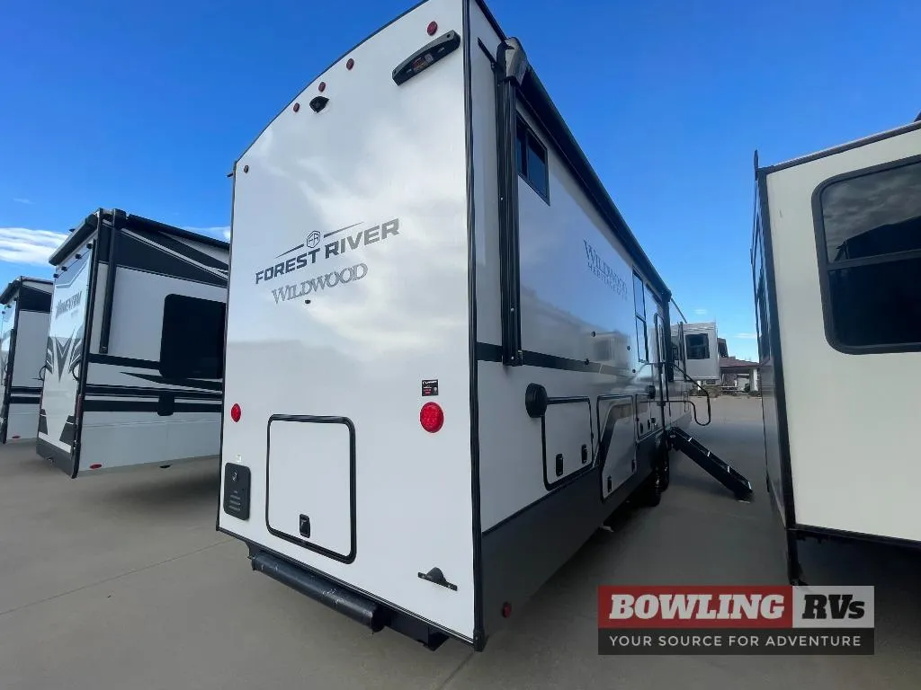 2027 Forest River Wildwood Heritage Glen Elite 36FL - Photo 4