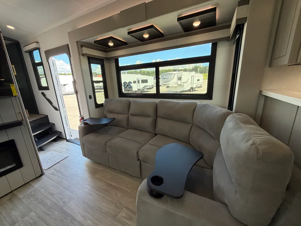 2027 Jayco North Point 391TBBH, Photos photo 21
