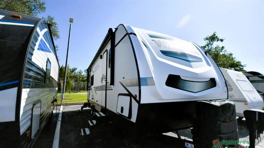 2022 Winnebago Minnie 2529RG - Photo 3