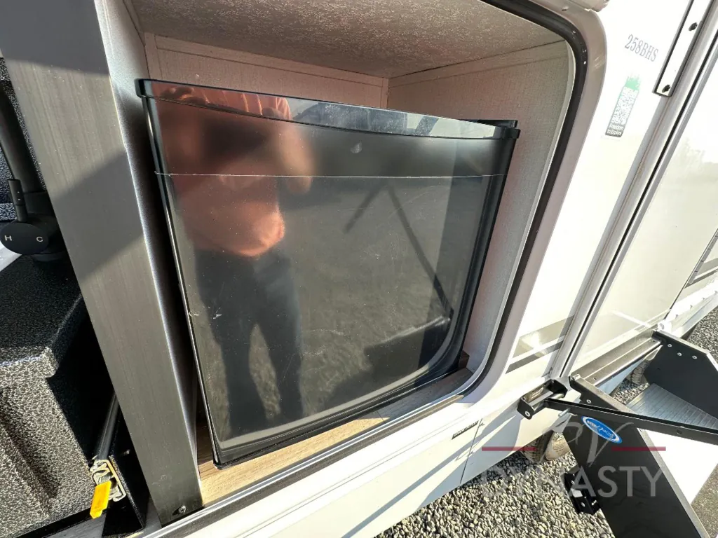 2025 Coachmen Freedom Express Ultra Lite 258BHS, Photos photo 16