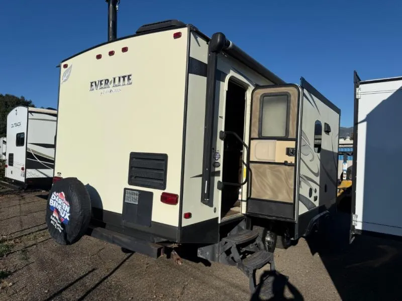 2016 EverGreen RV Ever-Lite 232RBS - Photo 3