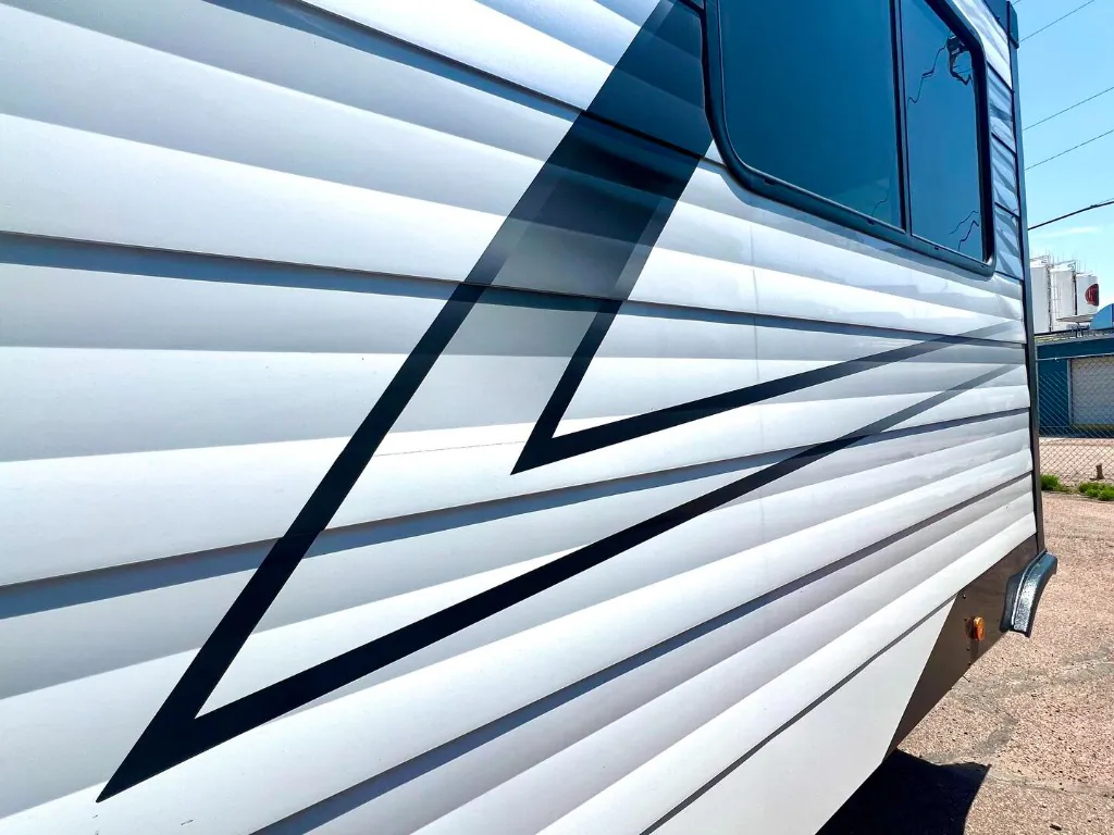 2025 Winnebago Access 28FK - Photo 4