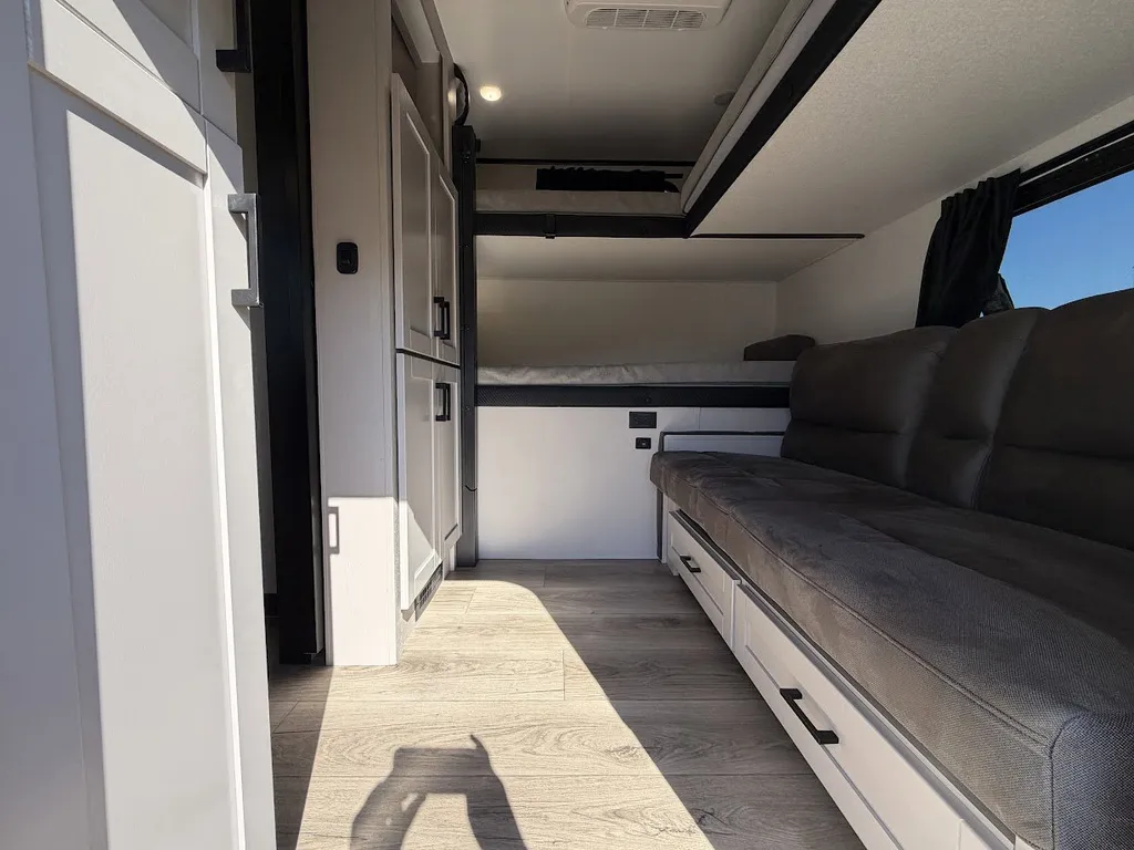 2026 Jayco Jay Feather 29QBH, Photos photo 7