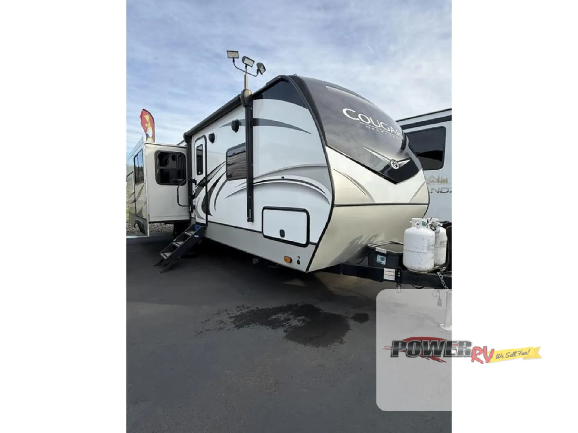 2020 Keystone RV Cougar Half-Ton 29RLKWE - Photo 3