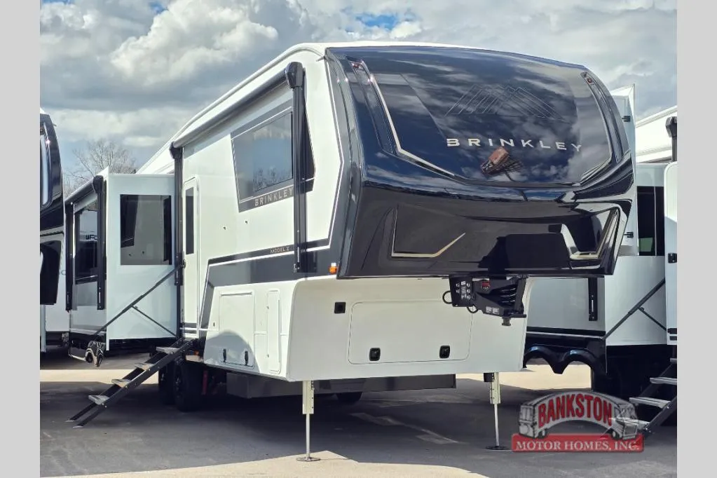 2026 Brinkley Model Z 3200 - Main photo