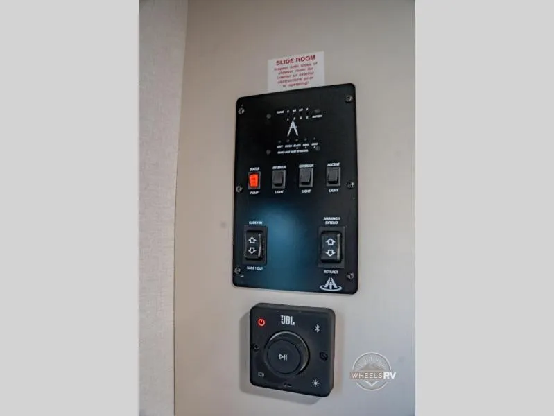 2027 Grand Design Transcend Xplor 27DBX - Photo 4
