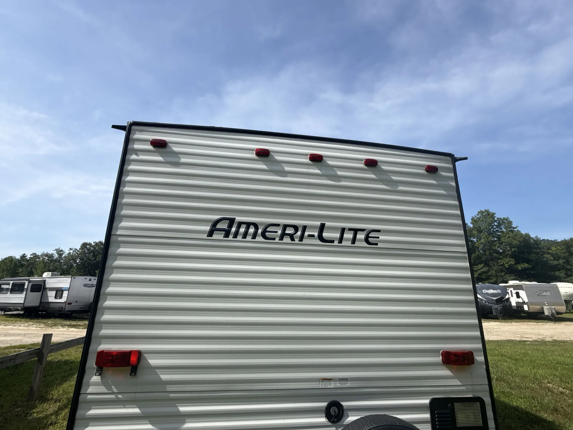 2021 Gulf Stream Ameri-Lite 248BH — living area main