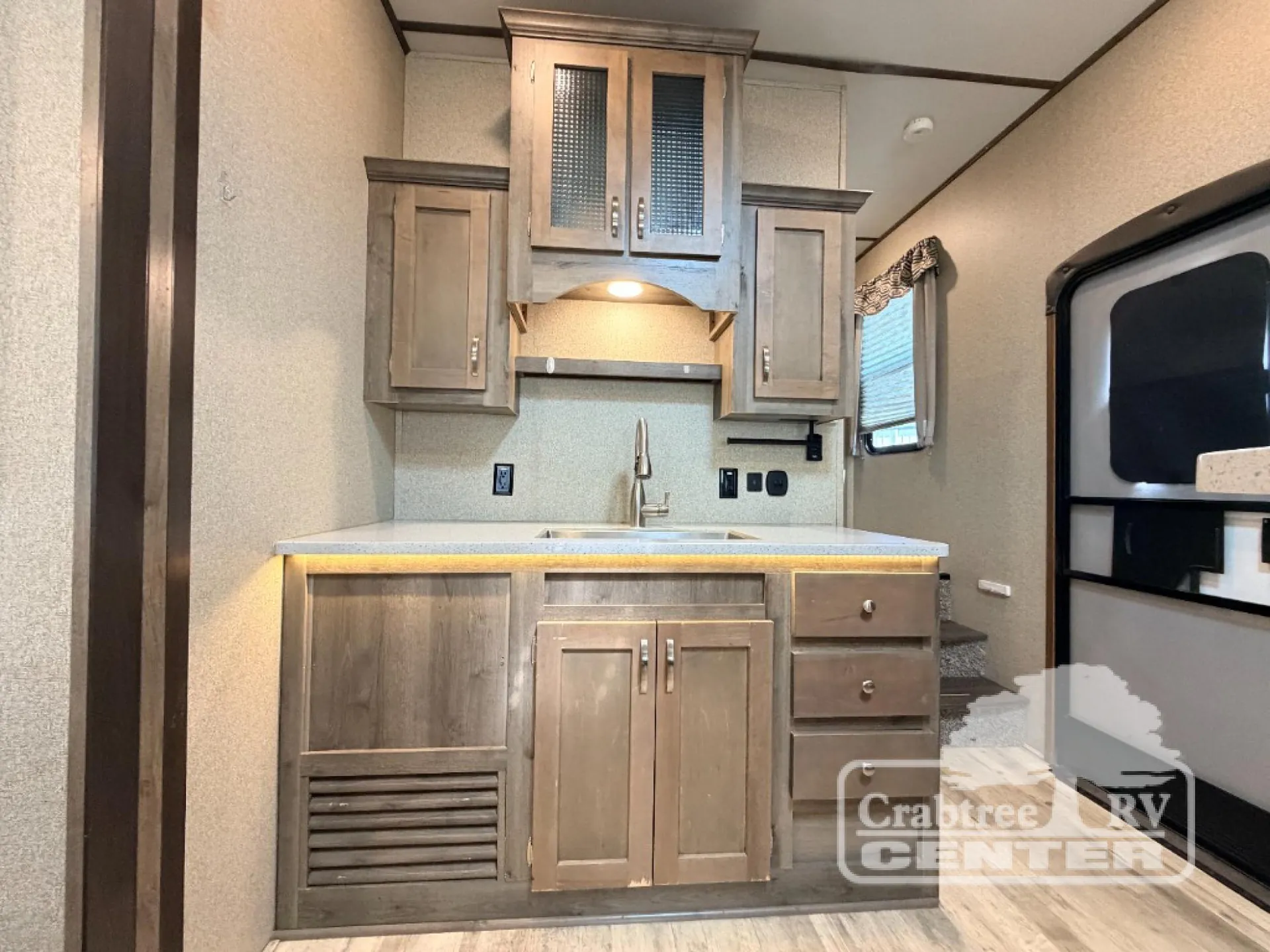 2019 Keystone Sprinter Limited 3151FWRLS - Photo 3
