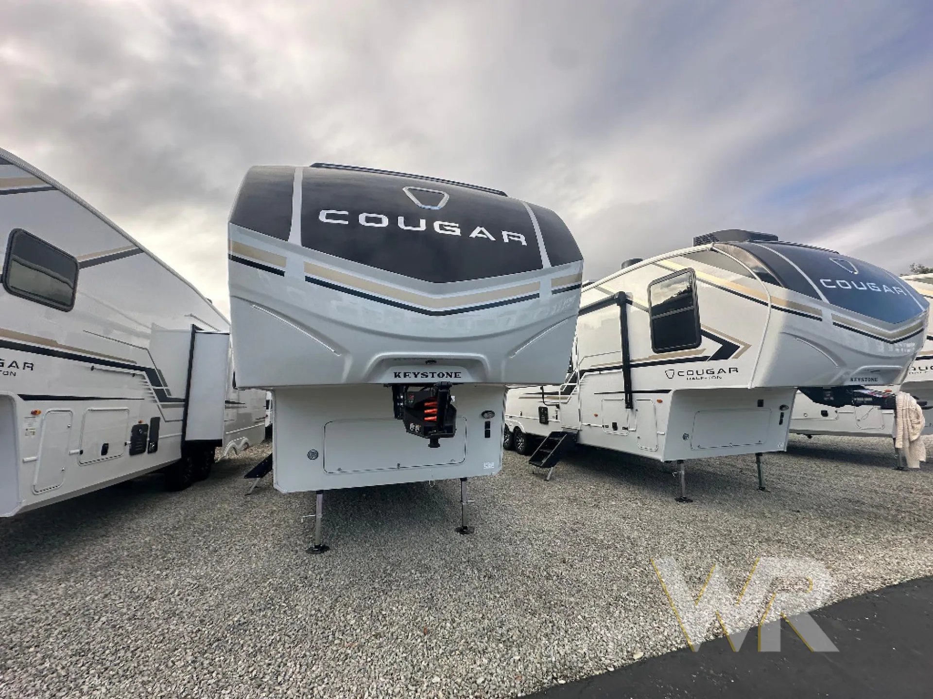 2026 Keystone Cougar Half-Ton 26RES - Photo 4