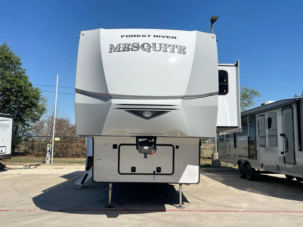 2027 Forest River Mesquite 3835TRIP, Photos photo 4