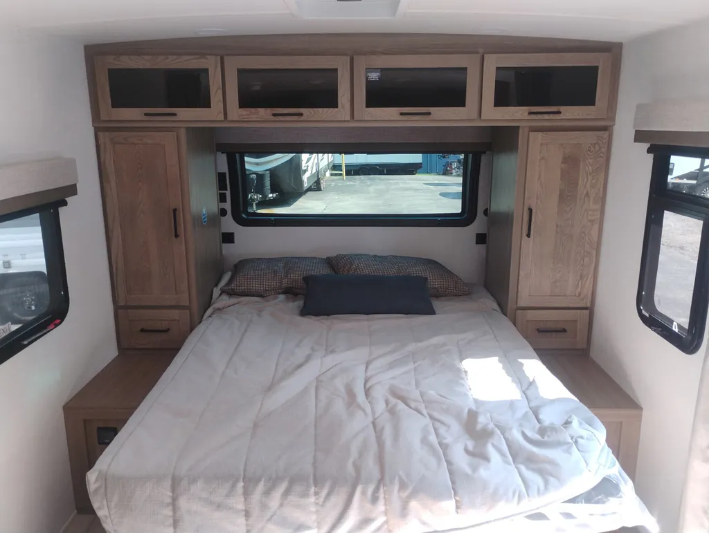 2027 Forest River Flagstaff Micro Lite 22LKS, Photos photo 10
