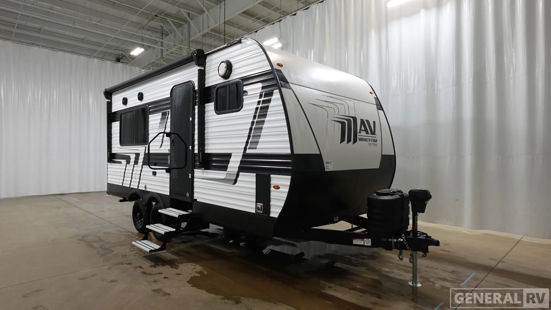 2026 Grand Design Momentum MAV 17MAV - Photo 2