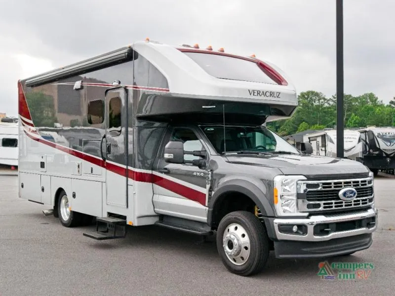 2024 Renegade RV Veracruz 30VRM - Photo 2
