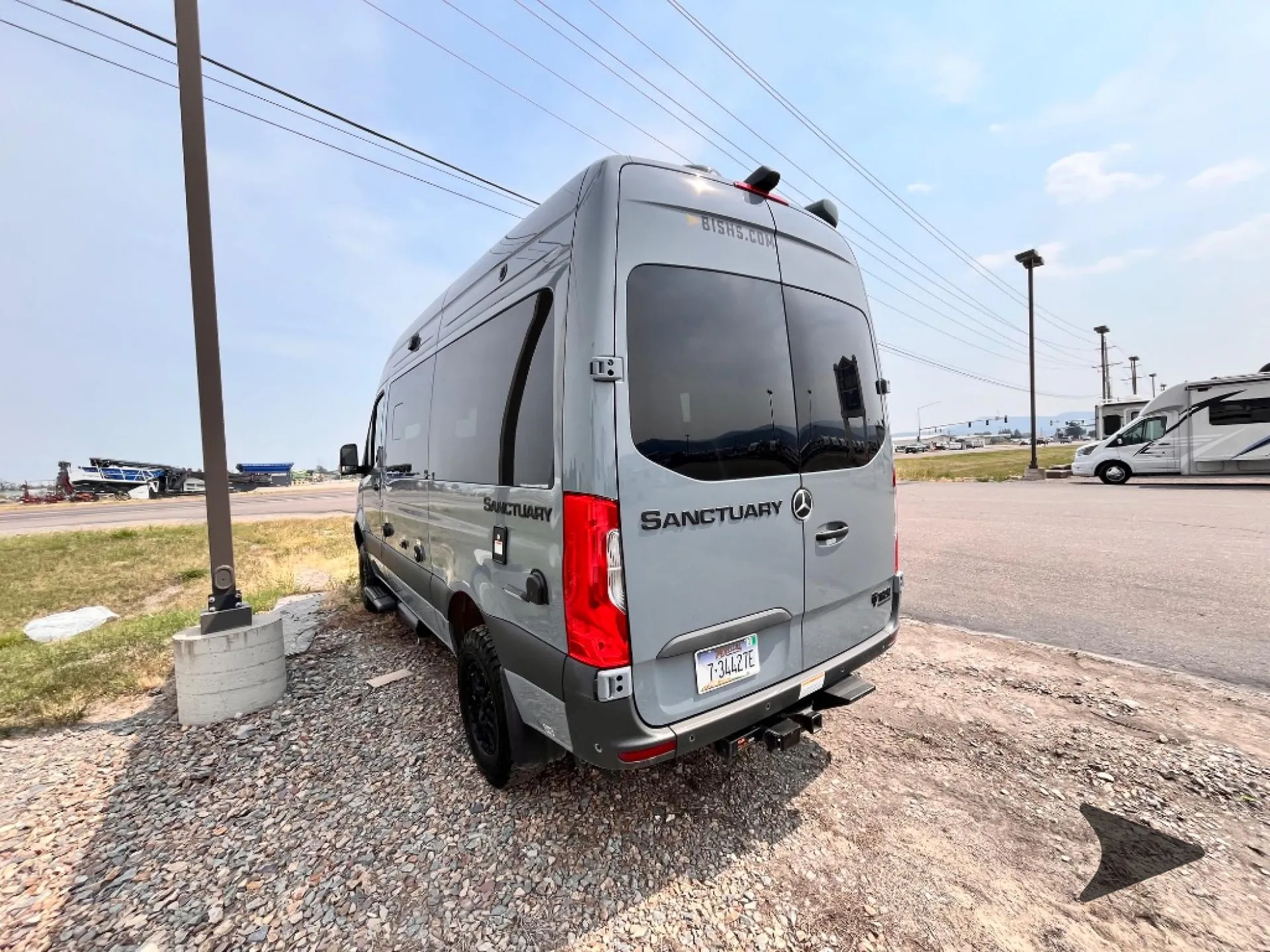 2025 Thor Motor Coach Sanctuary 19A - Photo 4