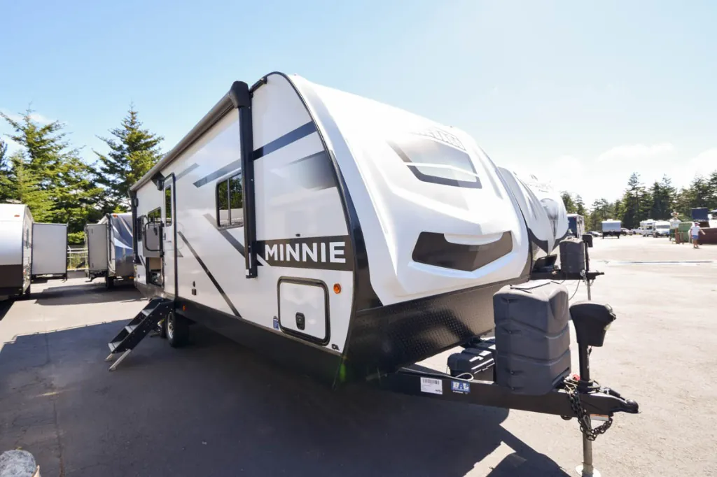 2023 Winnebago Minnie 2630MLRK - Photo 2