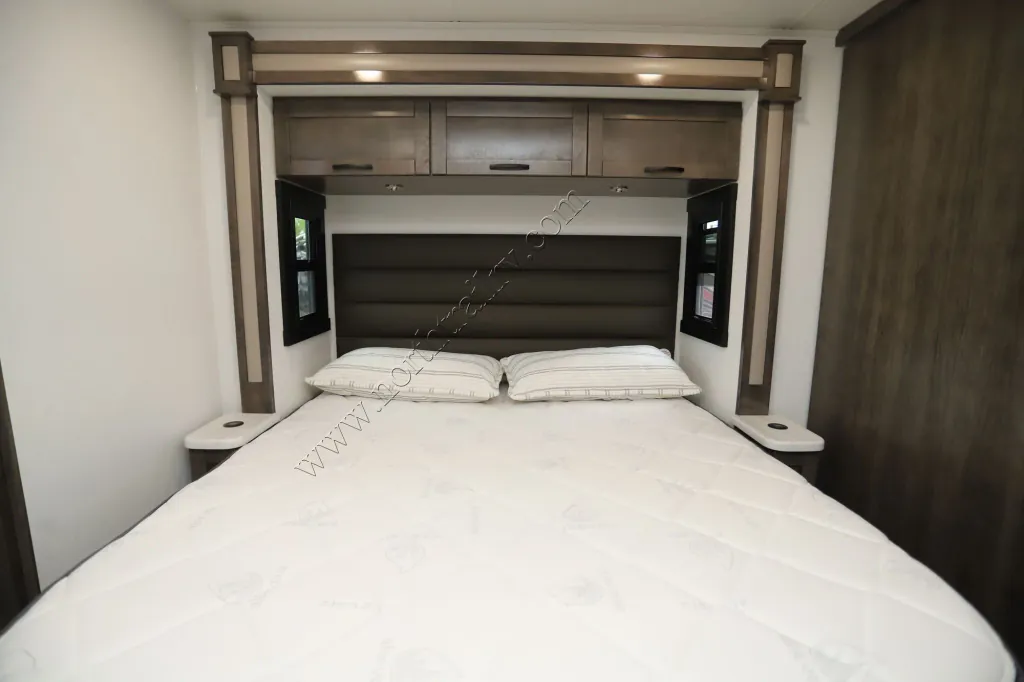 2026 Entegra Coach Vision XL 36C, Photos photo 6