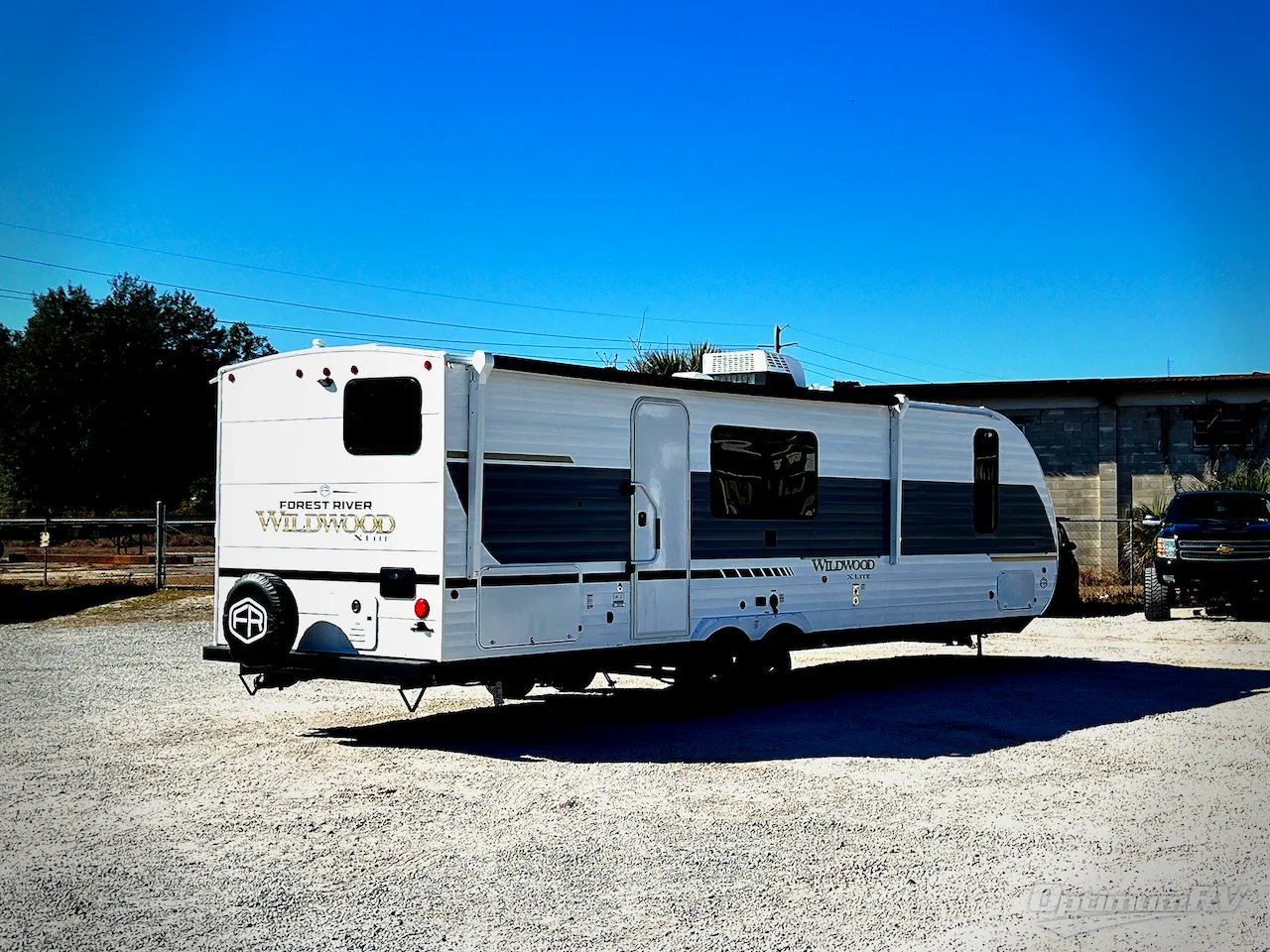 2026 Forest River Wildwood X-Lite 26ICE - Photo 3