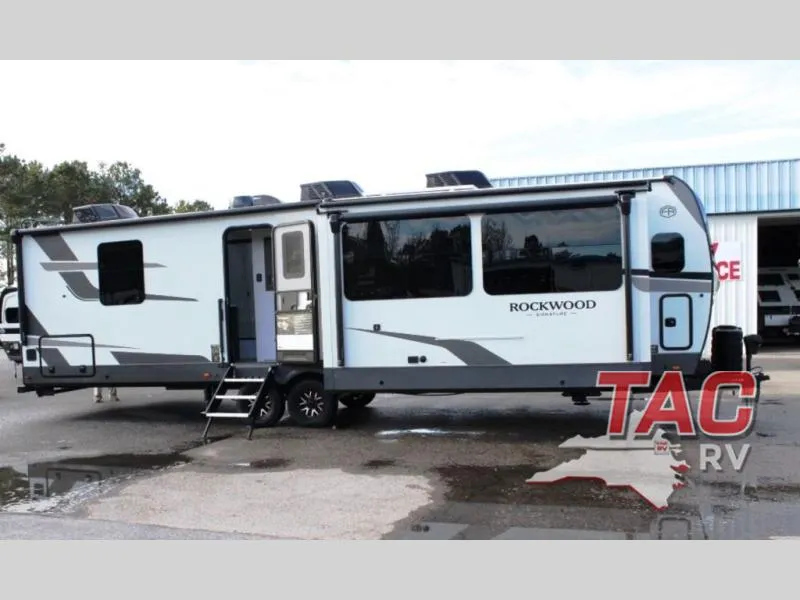 2026 Forest River Rockwood Signature 8339FK - Photo 2
