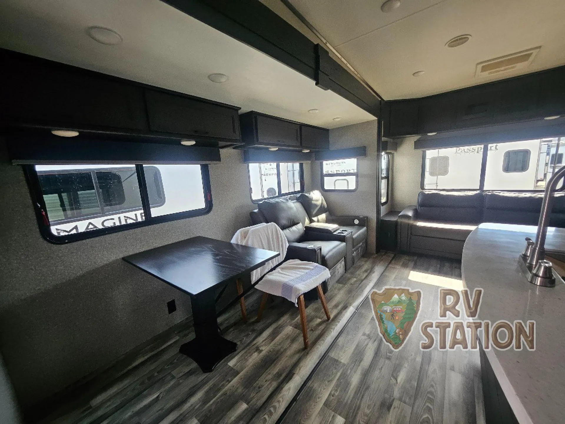 2022 Highland Ridge Mesa Ridge XLT 294RLS - Photo 4