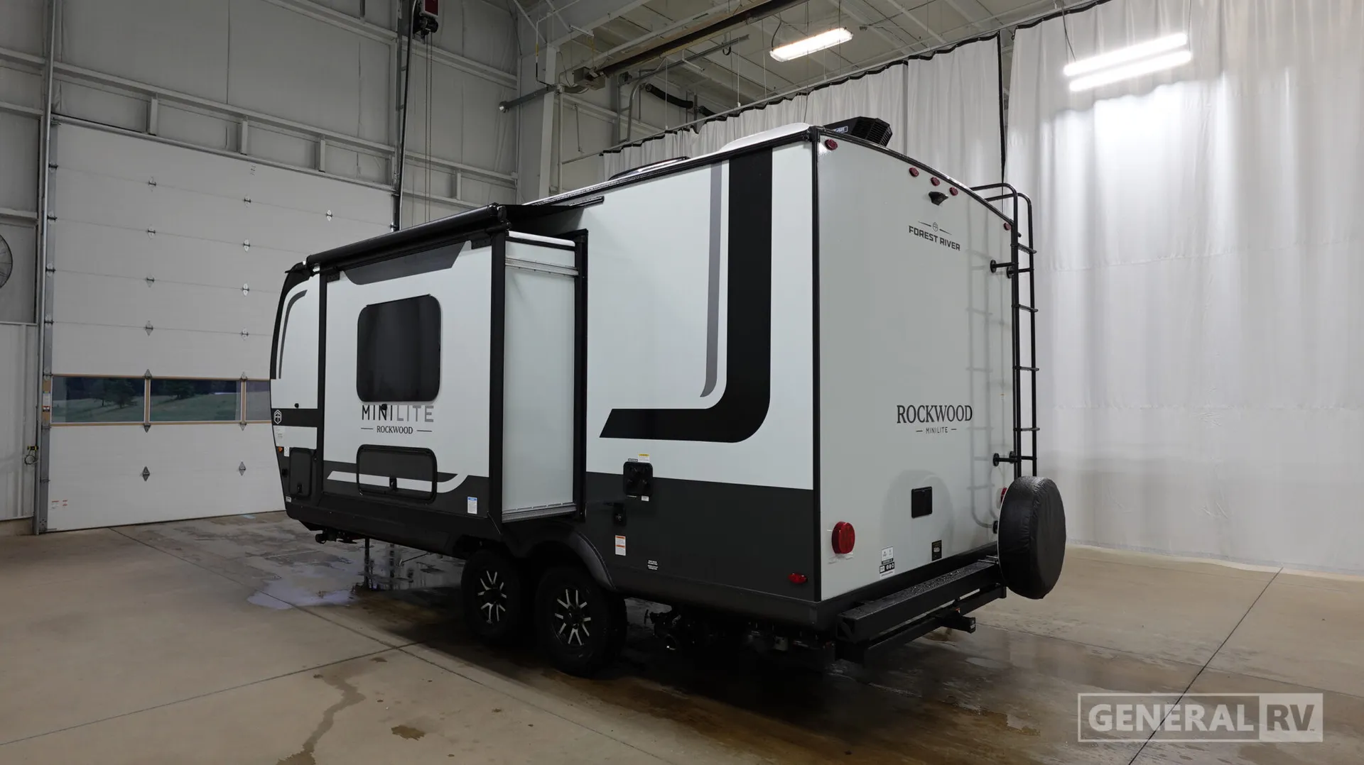 2026 Forest River Rockwood Mini Lite 2109S - Photo 4