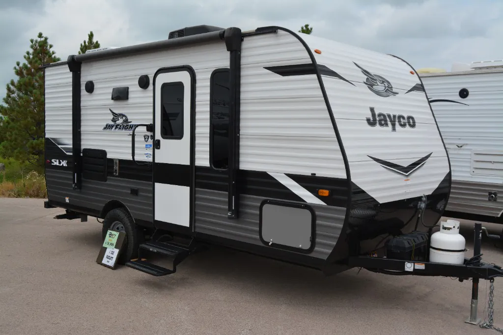 2022 Jayco Jay Flight SLX 7 183RBW - Photo 2