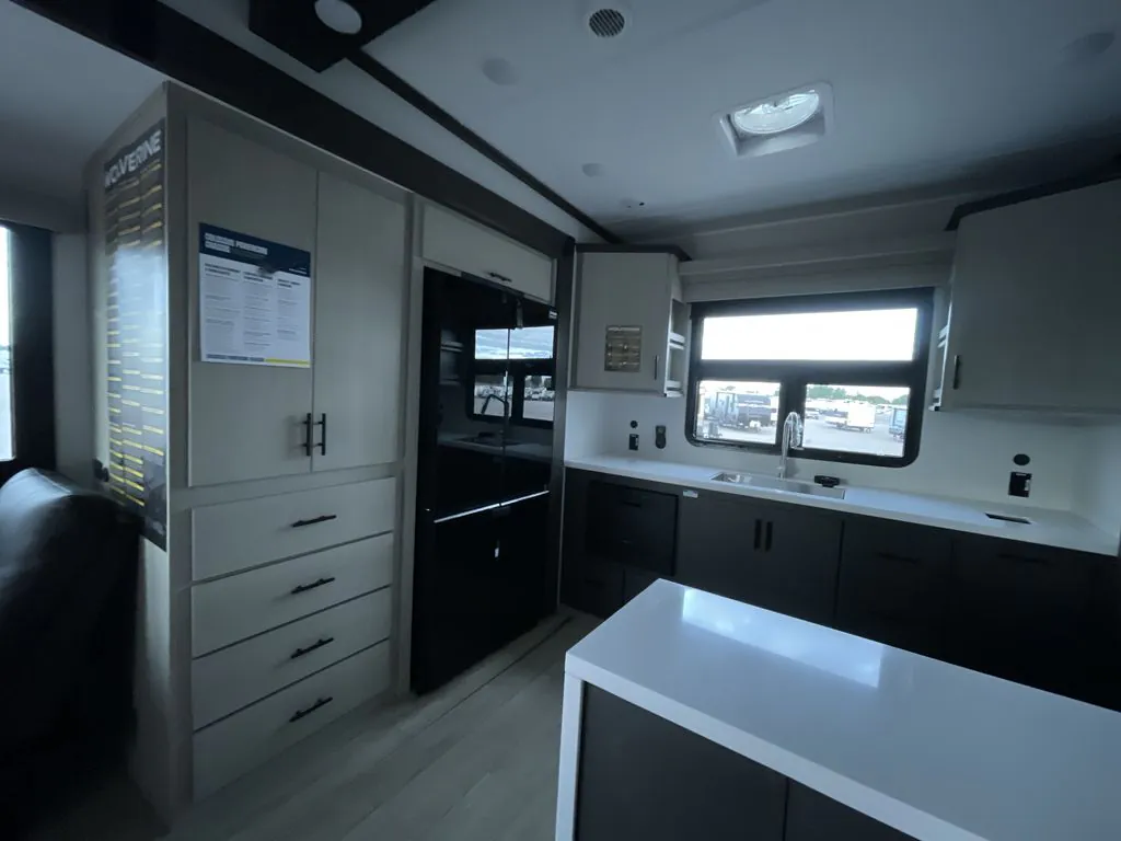 2027 Forest River RV Wolverine 32JF, Photos photo 28