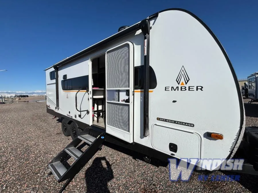 2026 Ember RV E-Series 22ETS - Photo 2