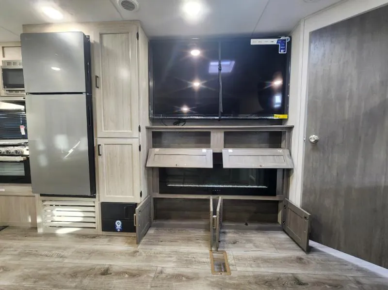 2026 Coachmen Catalina Legacy Edition 273DBHCK, Photos photo 26