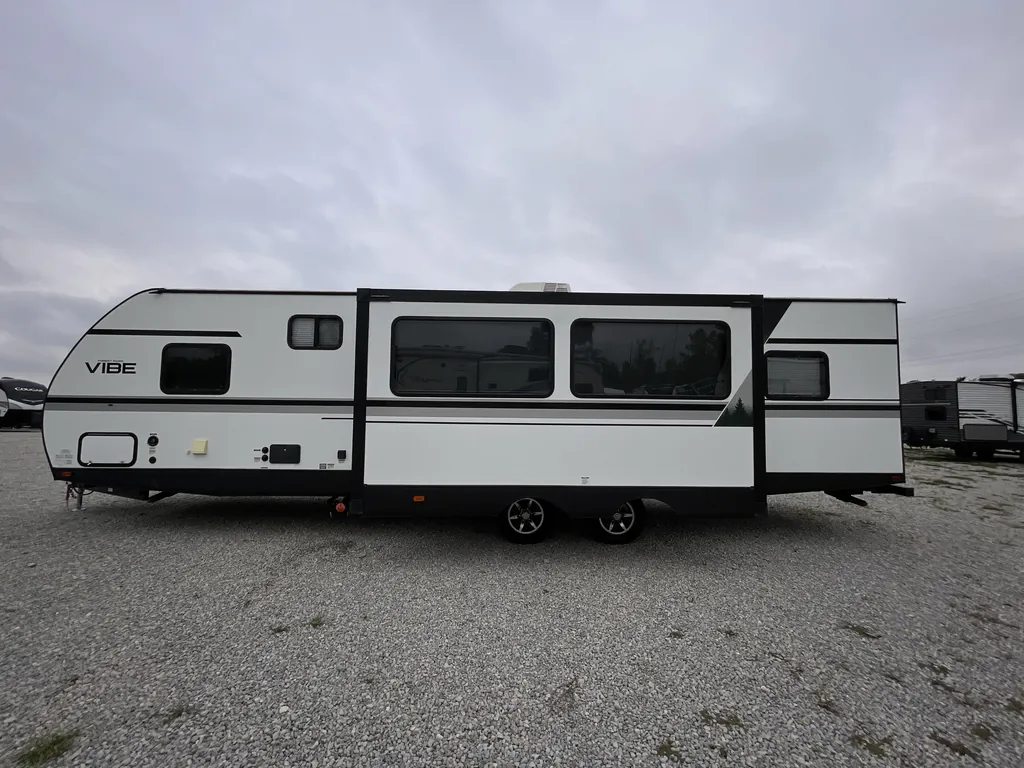 2021 Forest River Vibe 28BH, Photos photo 4
