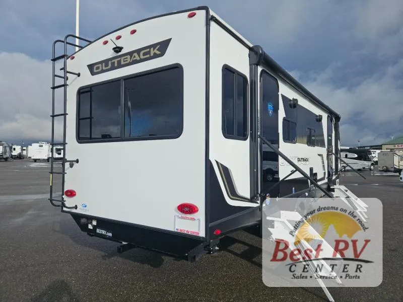 2025 Keystone Outback 252RD - Photo 4