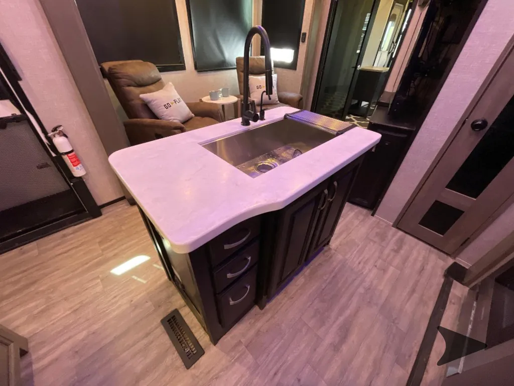 2023 Jayco Seismic Luxury Series 3815, Photos photo 43