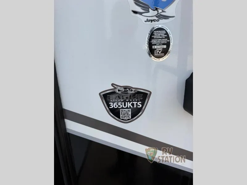 2026 Jayco Eagle 365UKTS - Photo 4