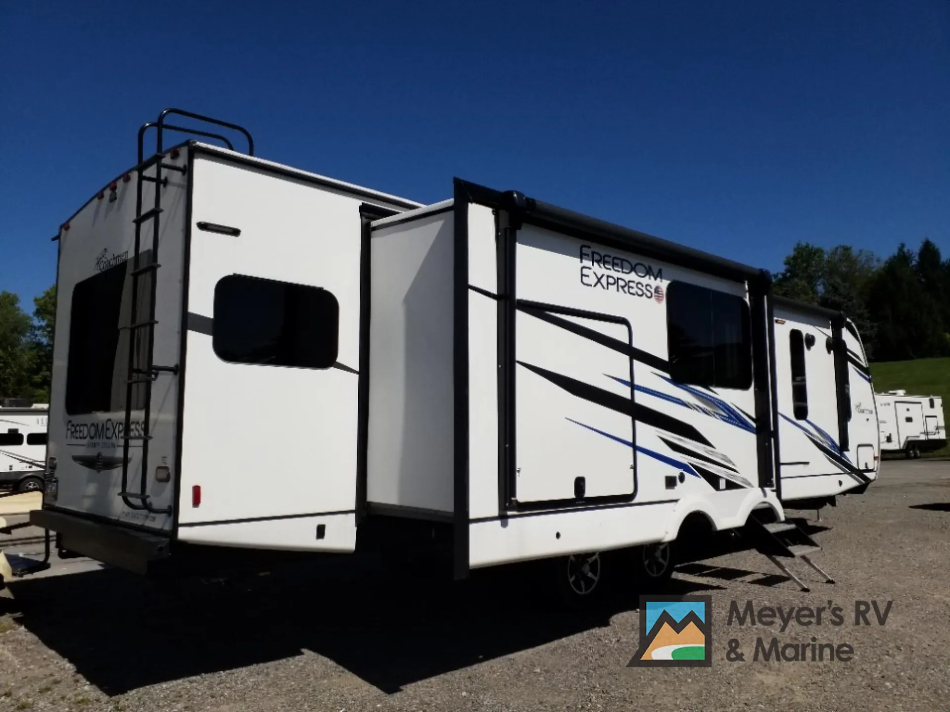2023 Coachmen Freedom Express 324RLDSLE - Photo 4
