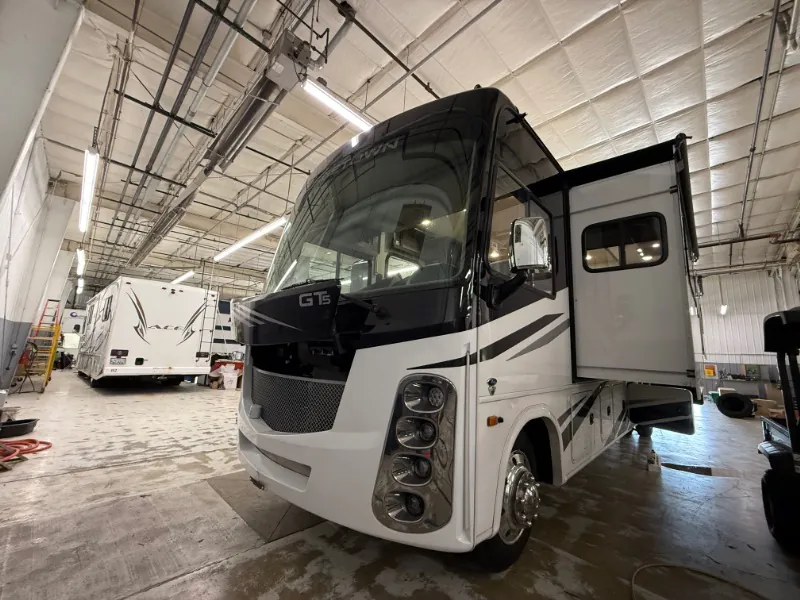 2022 Forest River Georgetown 5 Series GT5 36B5 - Photo 2