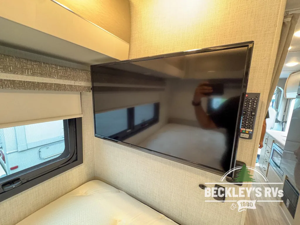 2026 Thor Motor Coach Axis 26.2, Photos photo 58