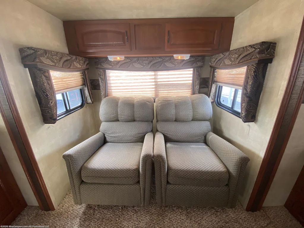 2012 Keystone Outback 298RE, Photos photo 12