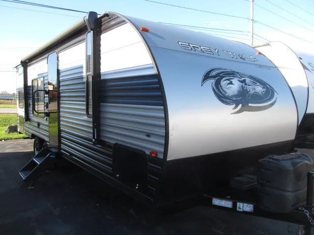 2022 Forest River Cherokee Grey Wolf 26DJSE