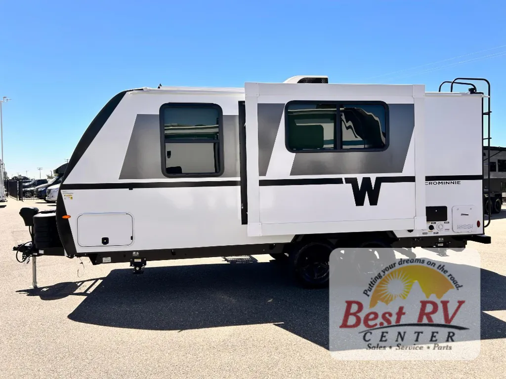2027 Winnebago Micro Minnie 2108DS, Photos photo 7
