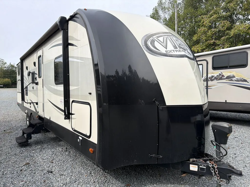 2016 Forest River Vibe 272BHS