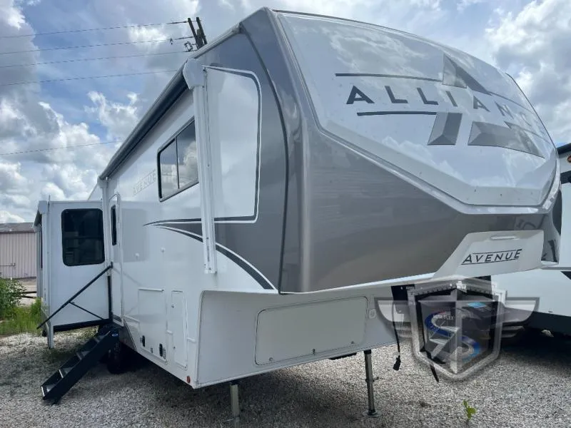 2026 Alliance RV Avenue 32RLS - Photo 2
