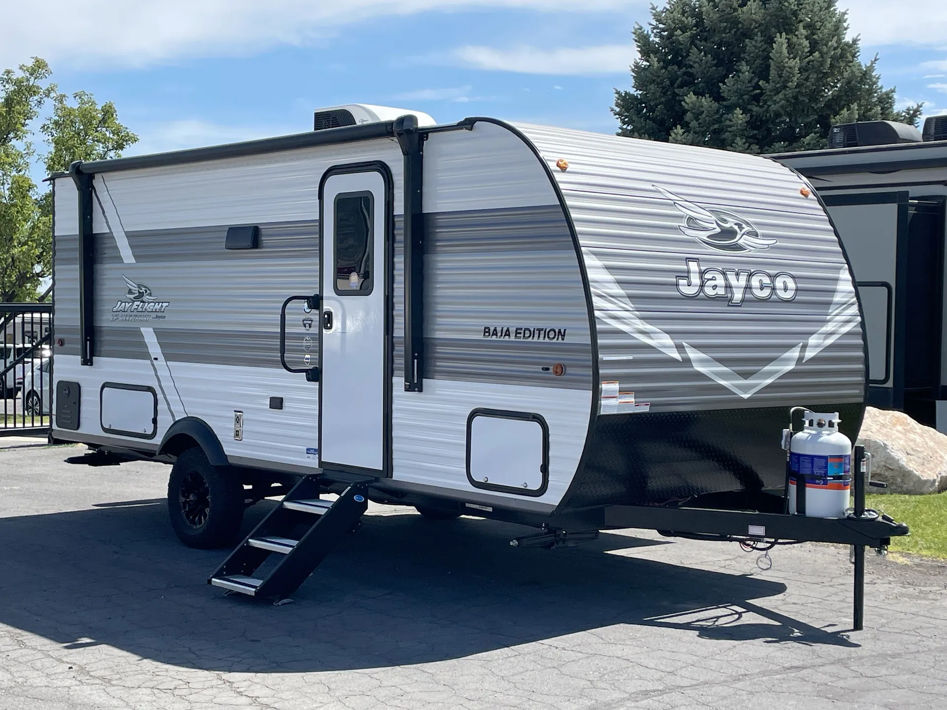 2027 Jayco Jay Flight 197MBW - Photo 2