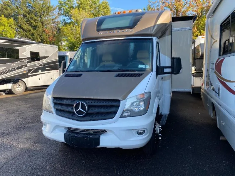 2016 Winnebago View 24V - Photo 2
