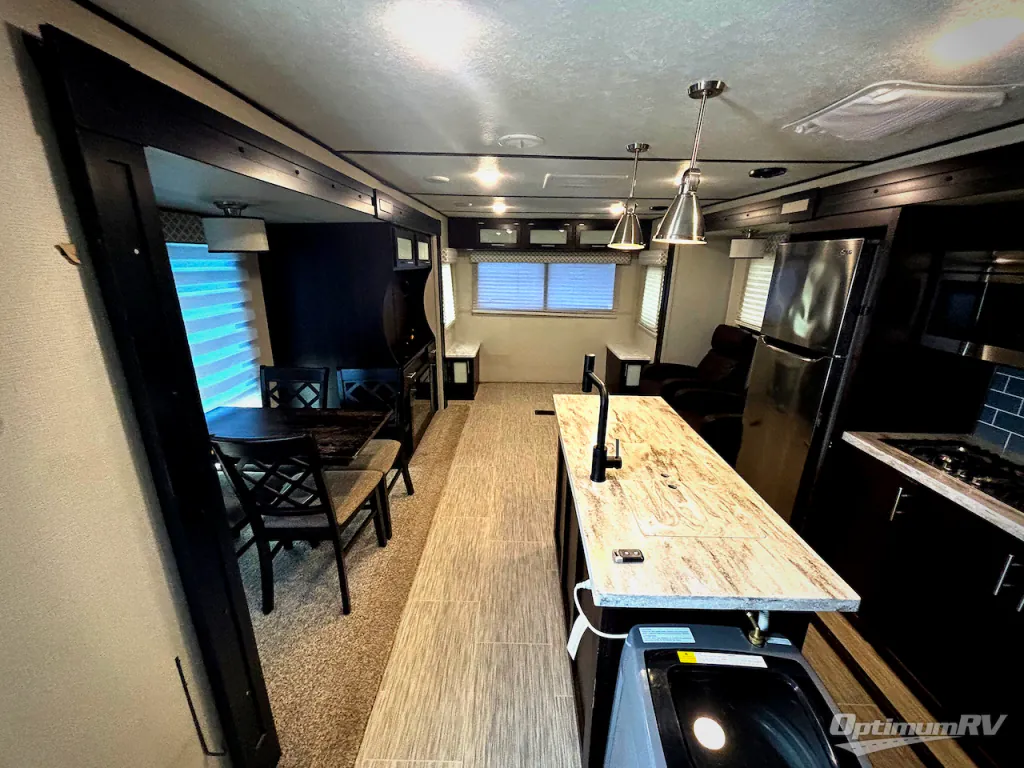 2019 Prime Time LaCrosse 3399SE, Photos photo 6