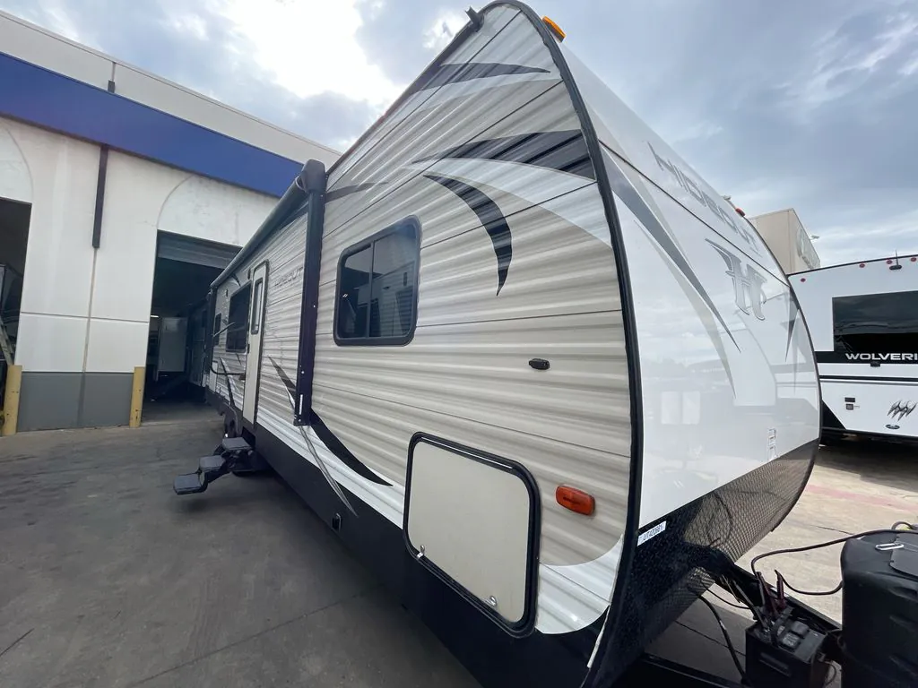 2018 Keystone Hideout 28RKS - Photo 2