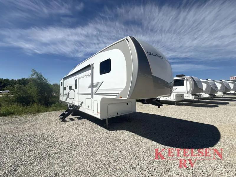 2027 Heartland Sundance XLT 28DB - Photo 2