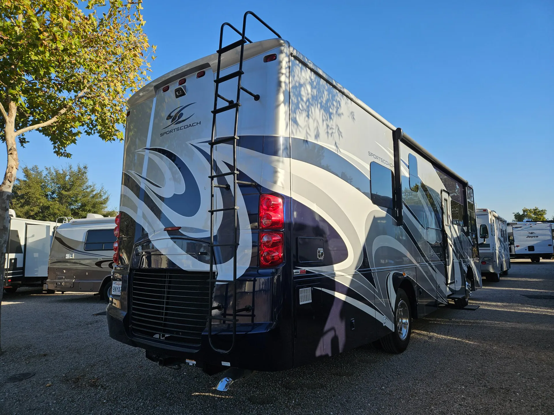 2019 Coachmen Sportscoach SRS 339DS - Photo 3