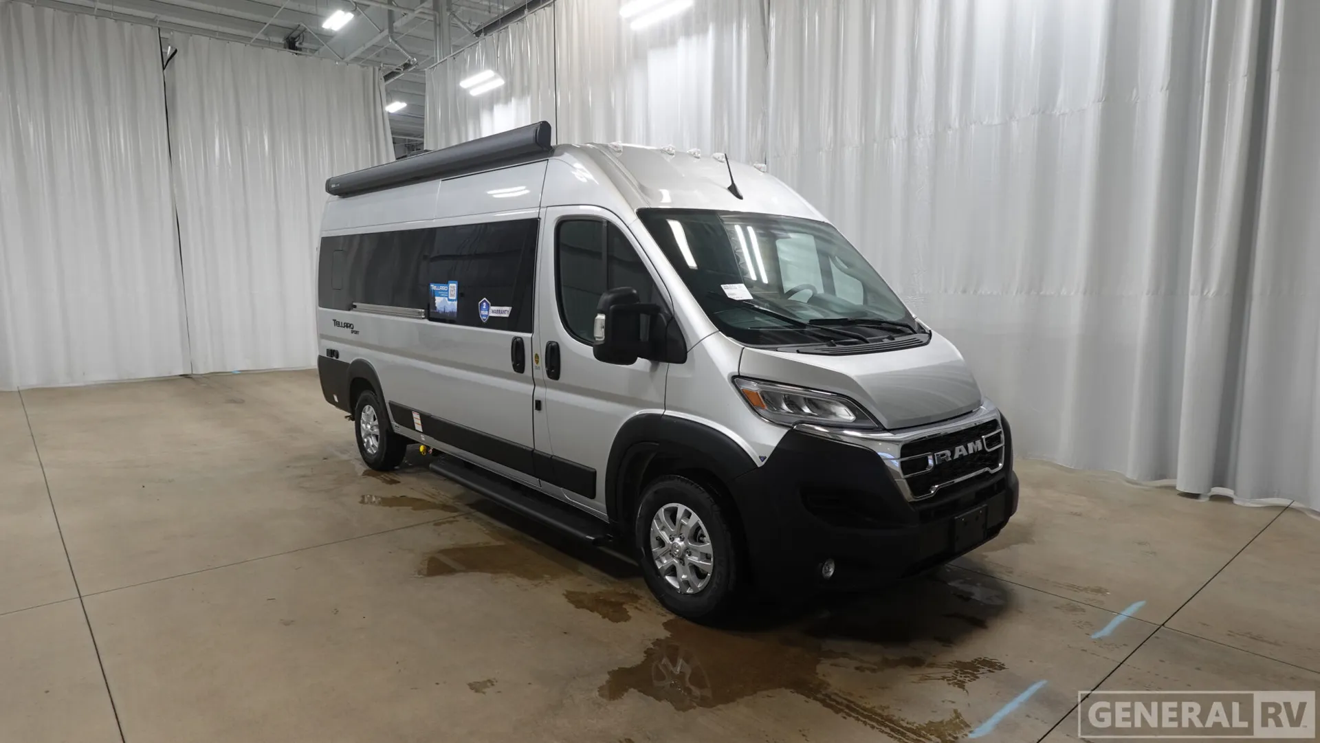 2026 Thor Motor Coach Tellaro Sport 20U - Photo 2