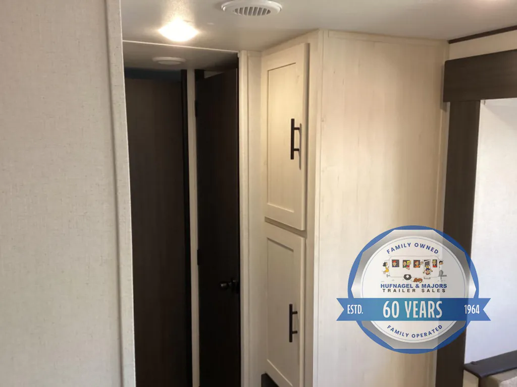 2027 Shasta RVs i-5 Edition 530BQB, Photos photo 24