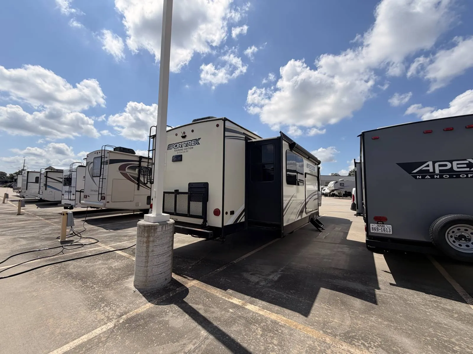2021 Venture Rv SPORTTREK TOURING 336VRK - Photo 3
